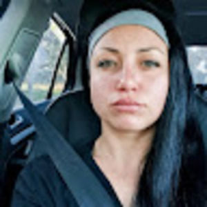 Meet your Posher, Daniela